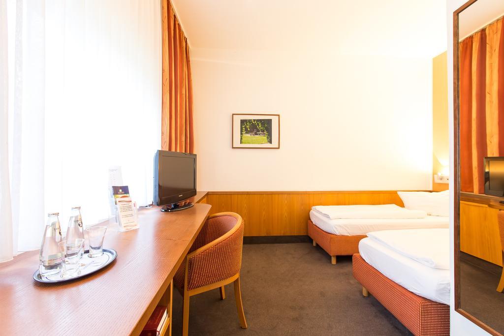 Hotel Christophorus Berlin Exterior photo